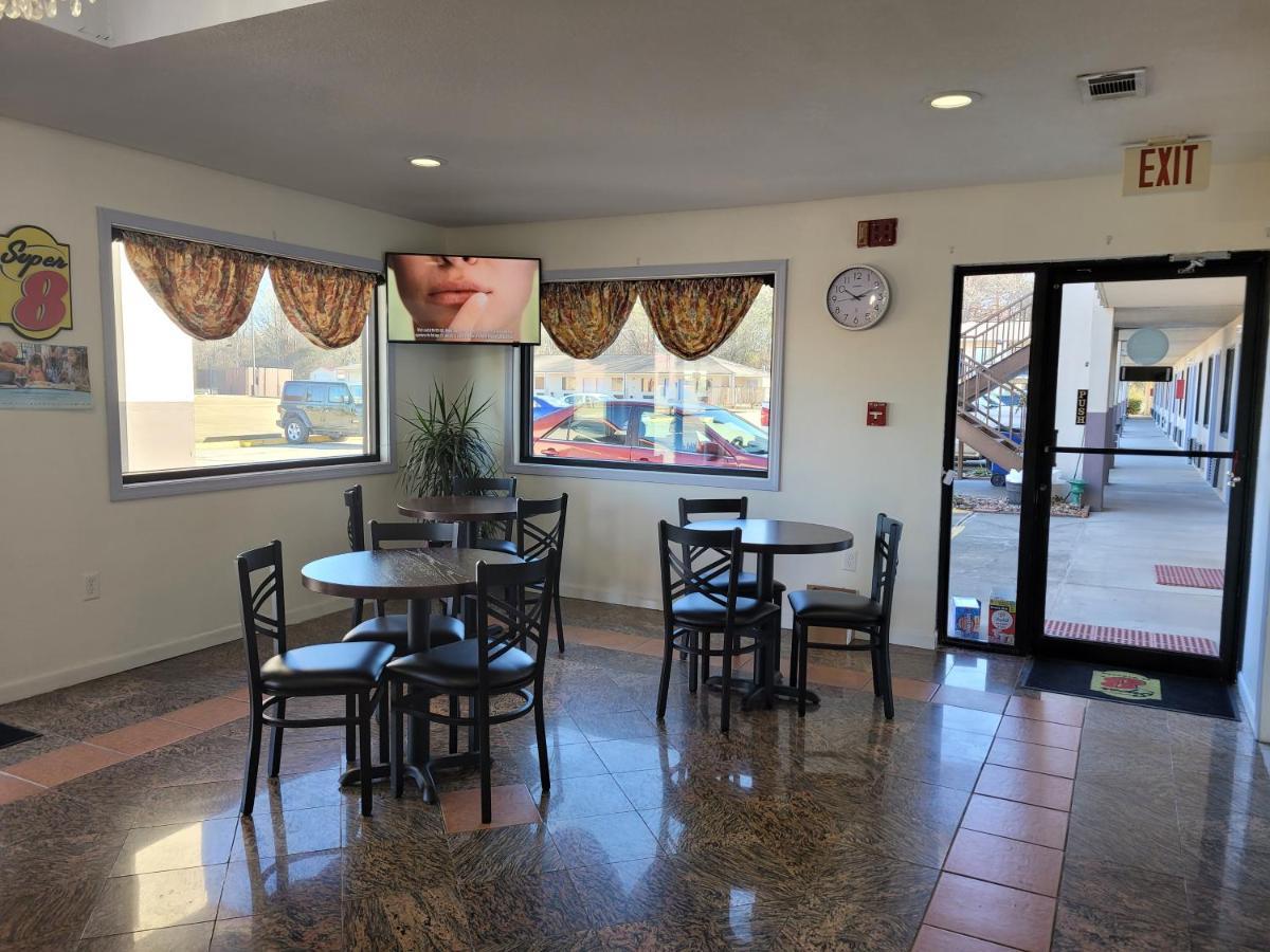 Super 8 By Wyndham Arkadelphia Caddo Valley Area Exterior foto