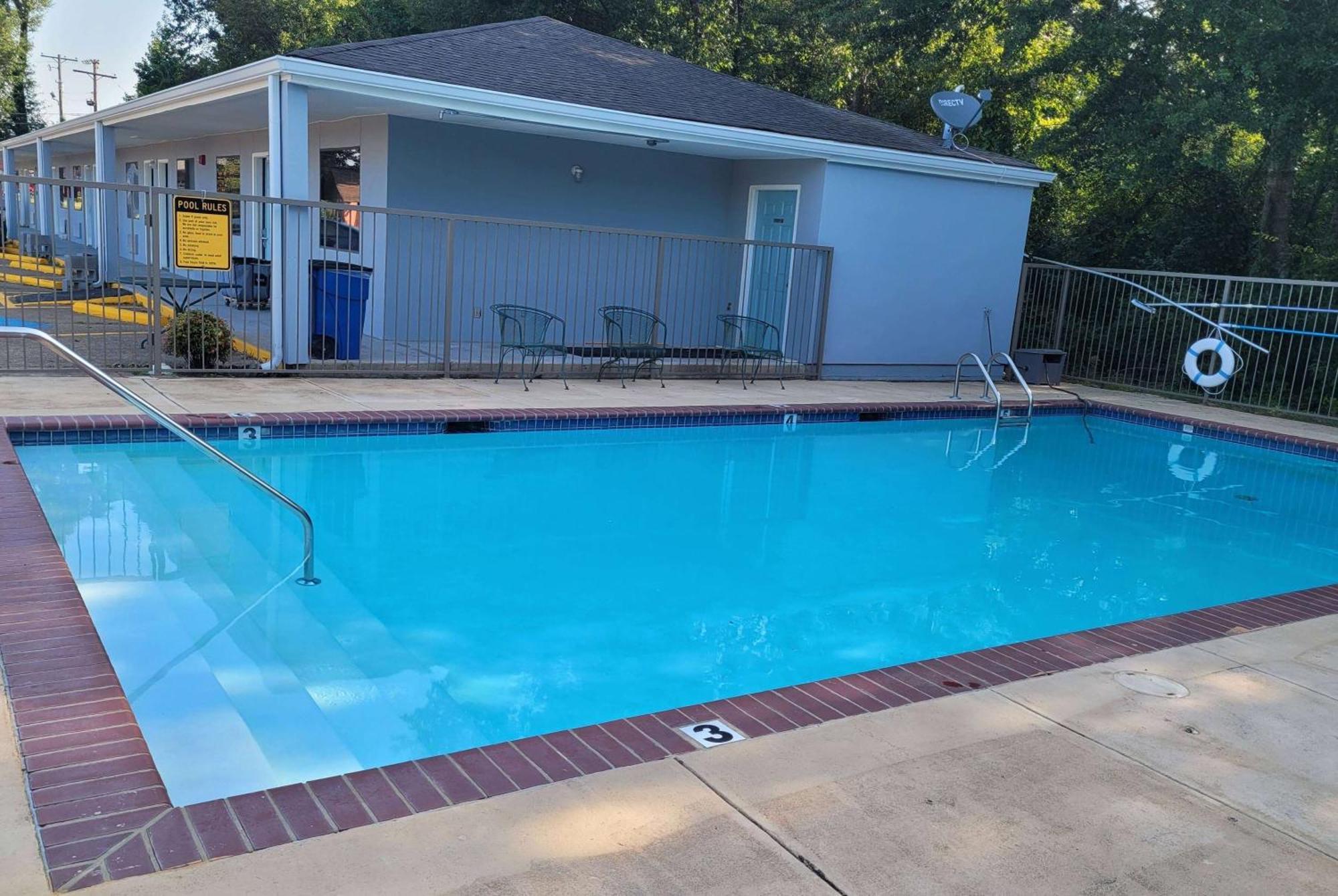 Super 8 By Wyndham Arkadelphia Caddo Valley Area Exterior foto